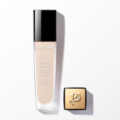 Lancôme Rozjasňujúci tekutý make-up 1 of 2