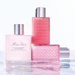 175 ML Dior MISS DIOR Hydratačné telové mlieko s ružovým voskom  2 of 4 Hydratačné telové mlieko s ružovým voskom