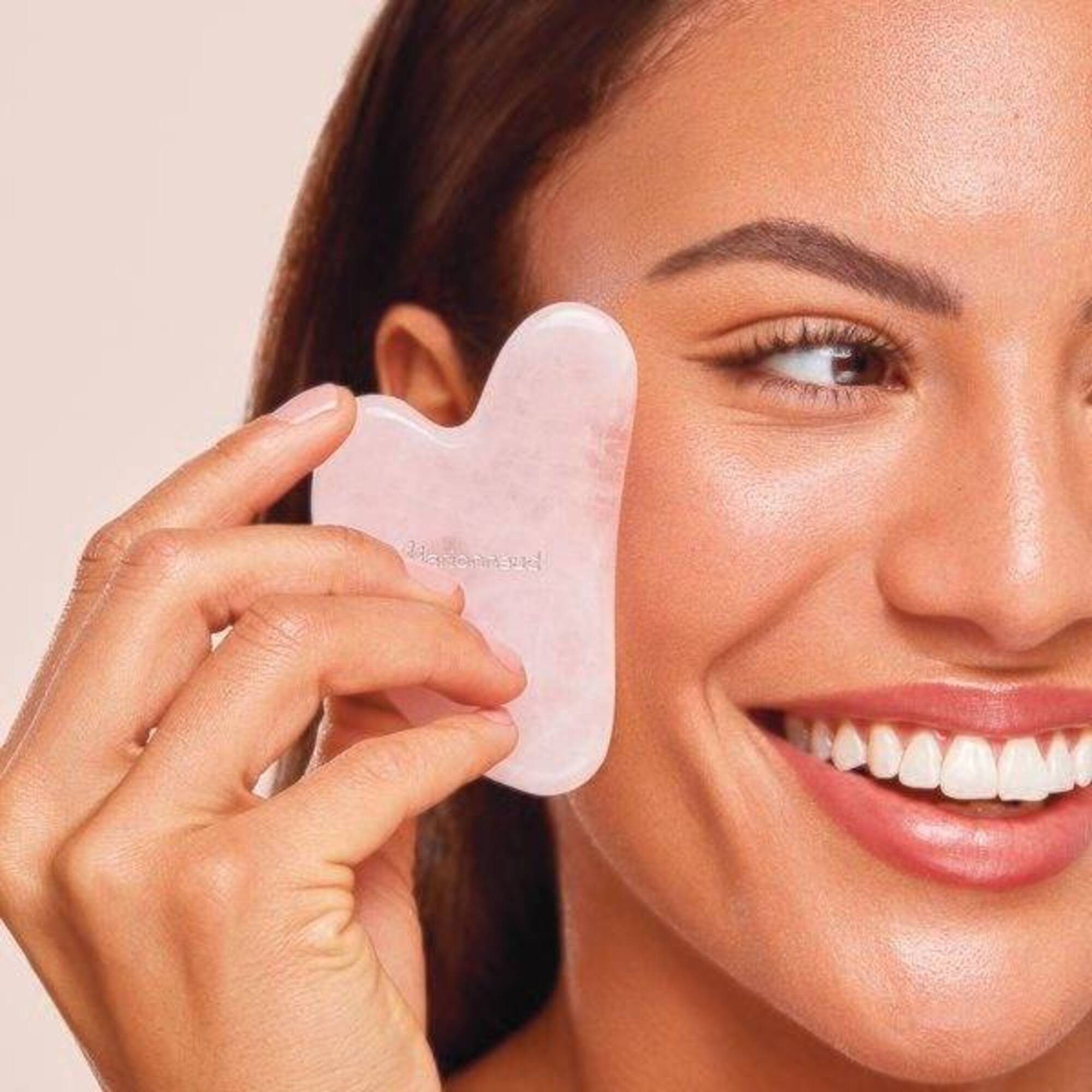 Masážny kameň Gu Sha na tvár