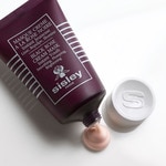 60 ML SISLEY BLACK ROSE CREAM MASK Omladzujúca pleťová maska 5 of 8 Omladzujúca pleťová maska