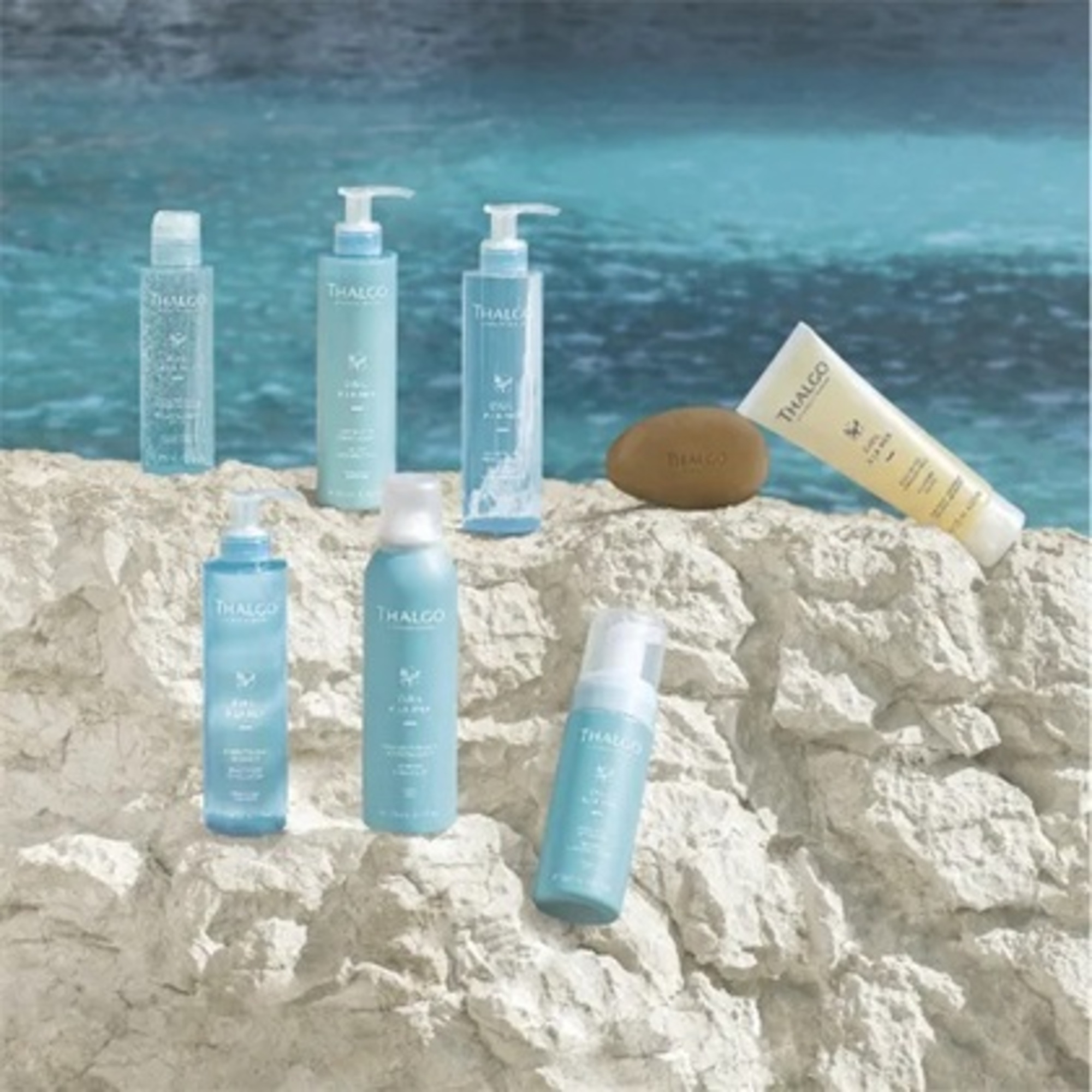 Hodvábne odličovacie pleťové mlieko Eveil a la Mer