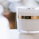 50 ML SISLEY SISLEŸA L'INTÉGRAL ANTI-ÂGE Intenzívny krém pre zrelú pleť 5 of 8 Intenzívny krém pre zrelú pleť