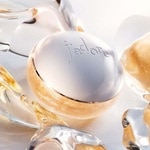 100 ML Dior J'ADORE Telový zlatý gél  3 of 3 Telový zlatý gél