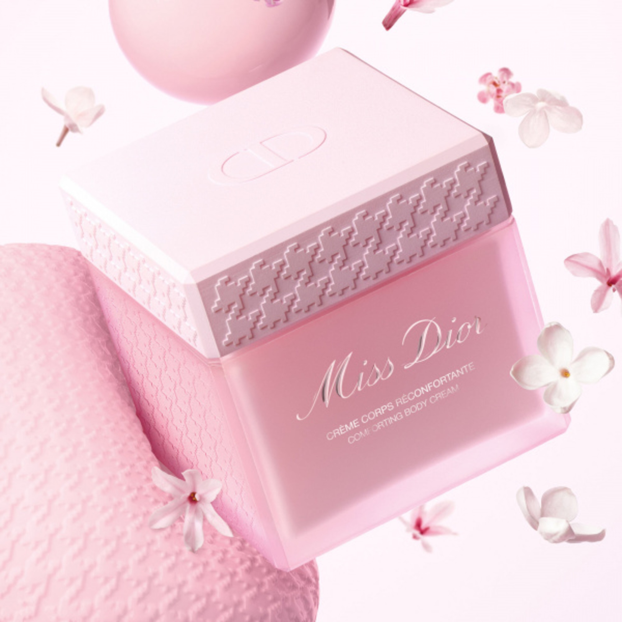 150 ML Dior MISS DIOR Comforting Body Cream parumovaný telový krém 1 of 5