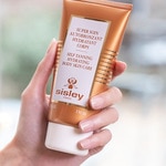 150 ML SISLEY SUPER SOIN AUTOBRONZANT HYDRATANT CORPS Samoopaľovacia hydratačná telová starostlivosť  4 of 4 Samoopaľovacia hydratačná telová starostlivosť