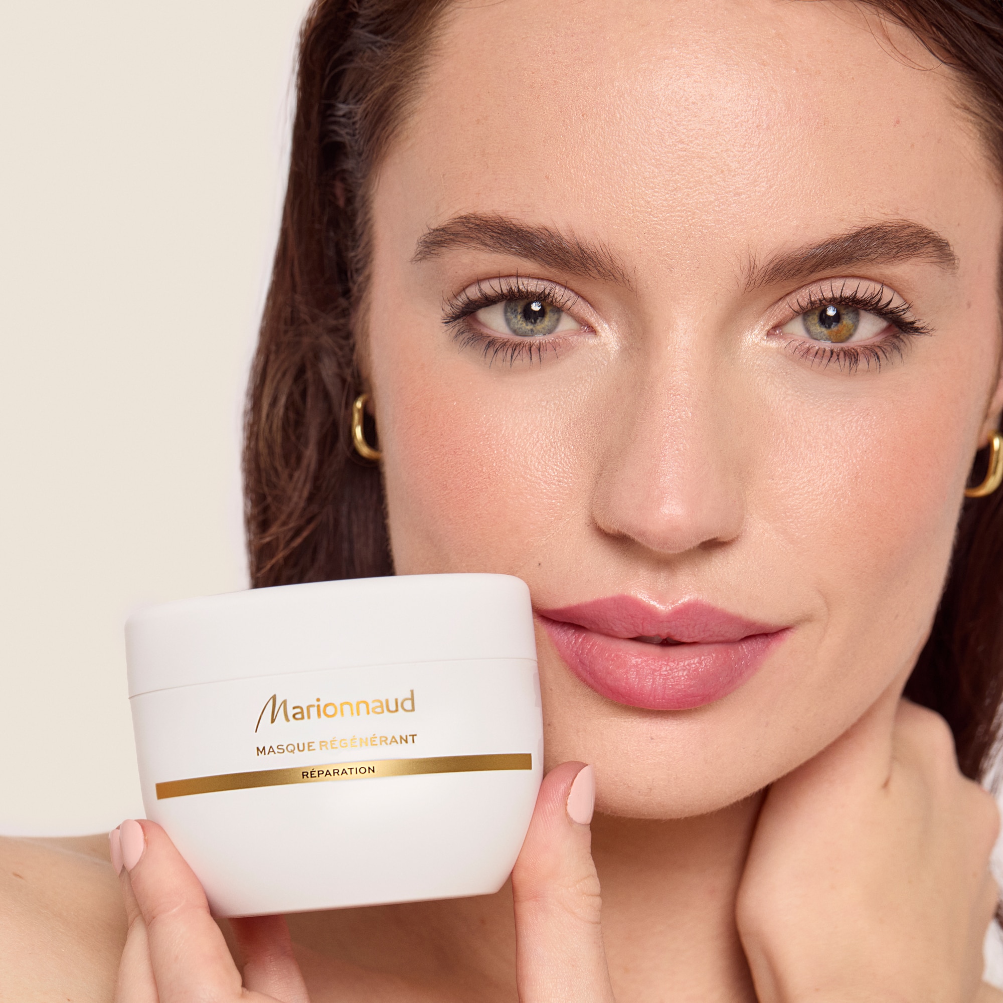 Maska s intenzívnym regenerujúcim účinkom