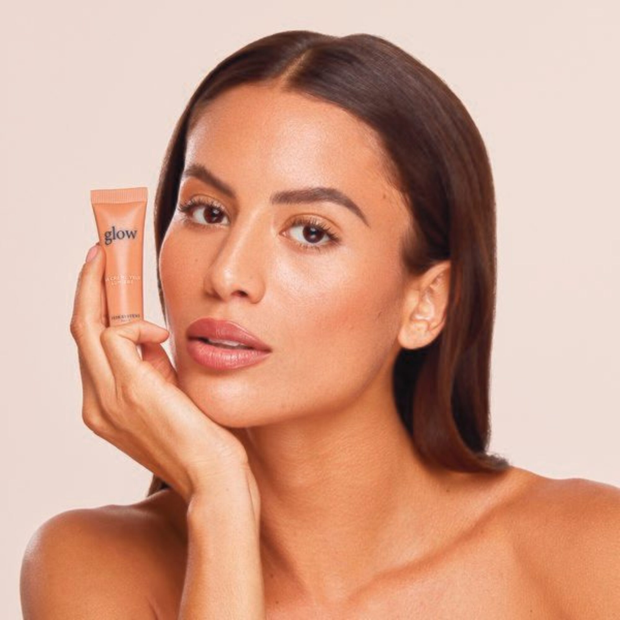 15 ML Marionnaud Skincare SKIN SYSTÉME GLOW THE GLOW EYE CREAM Očný rozjasňujúci krém 10 of 10 Očný rozjasňujúci krém