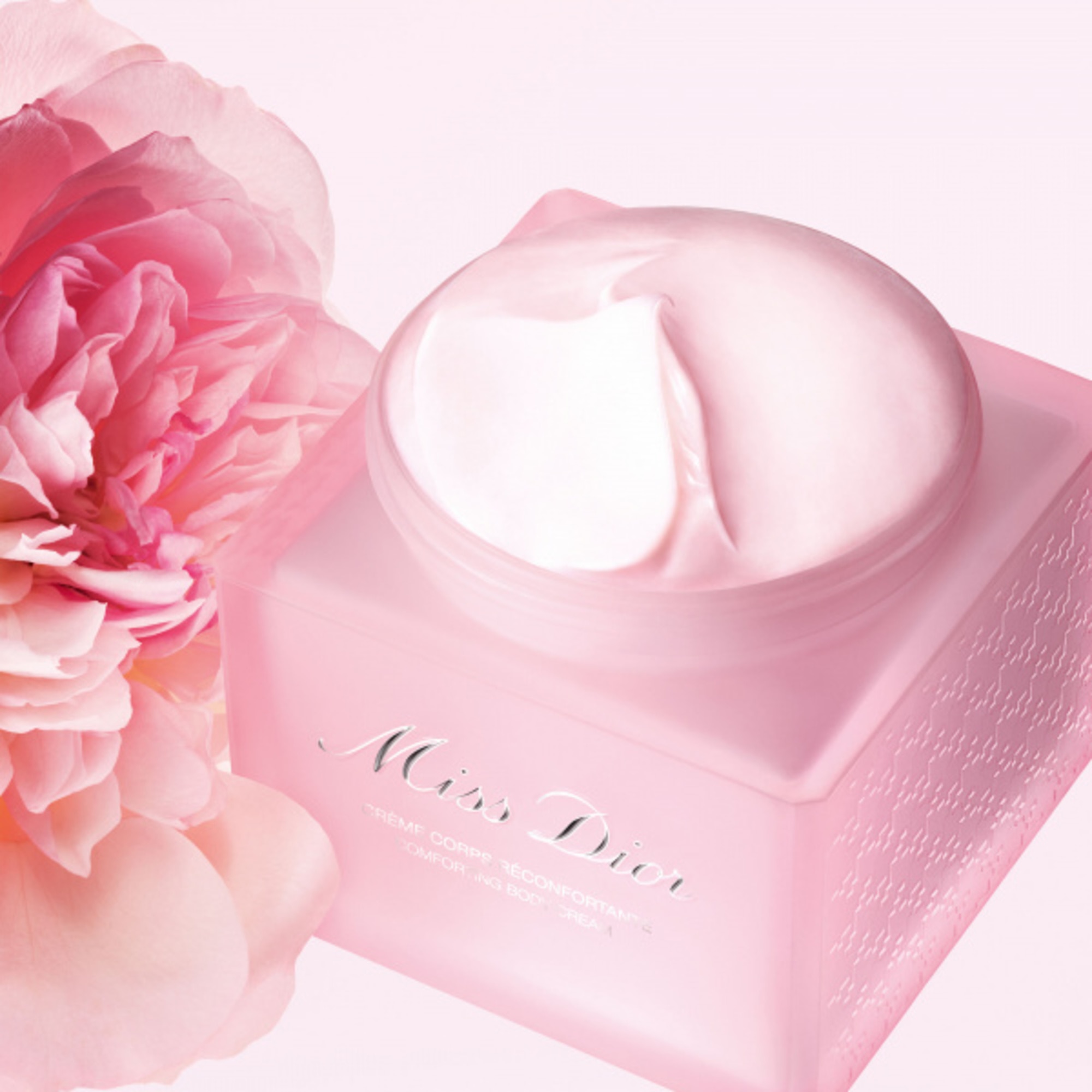 150 ML Dior MISS DIOR Comforting Body Cream parumovaný telový krém 1 of 5
