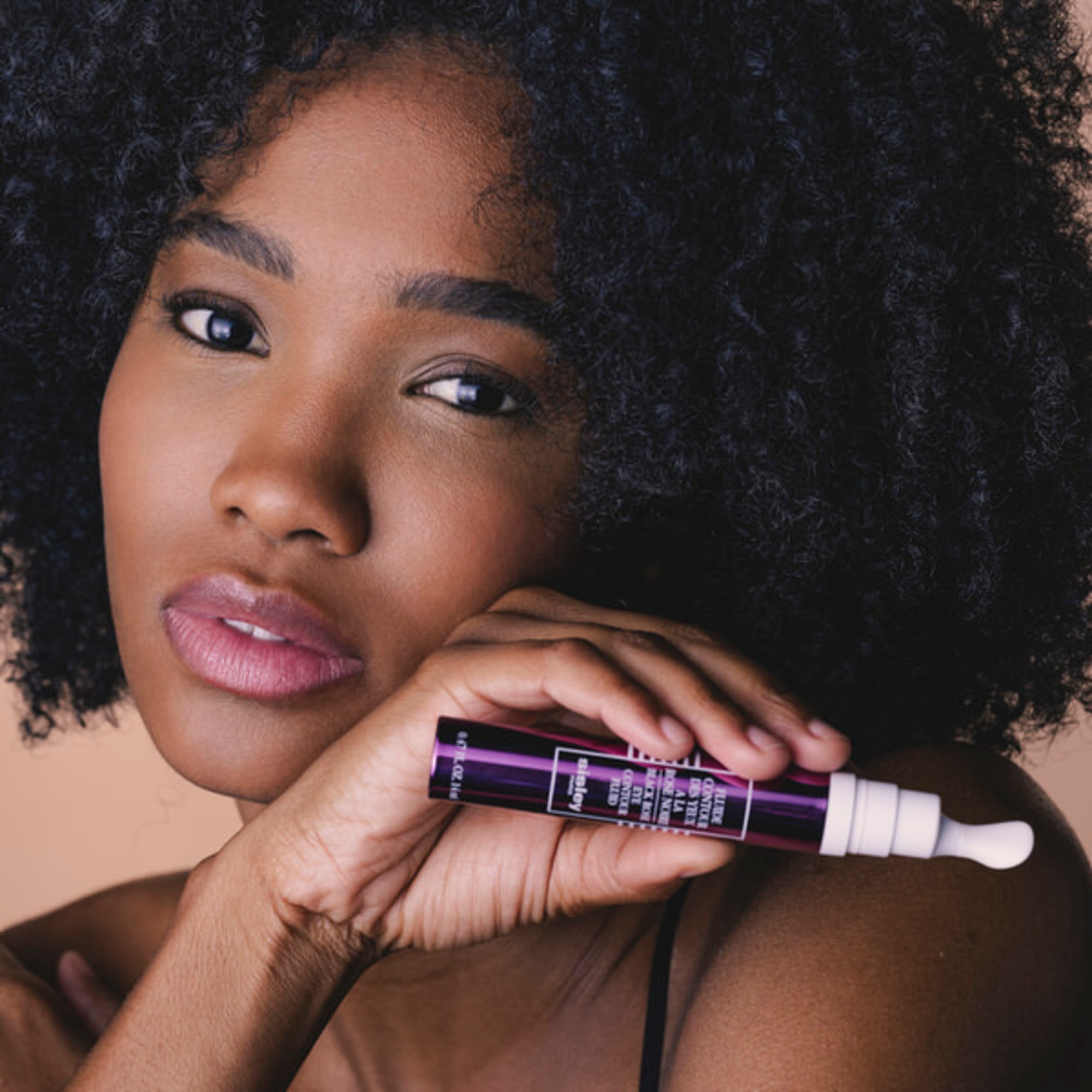 Sérum pre korekciu očných kontúr