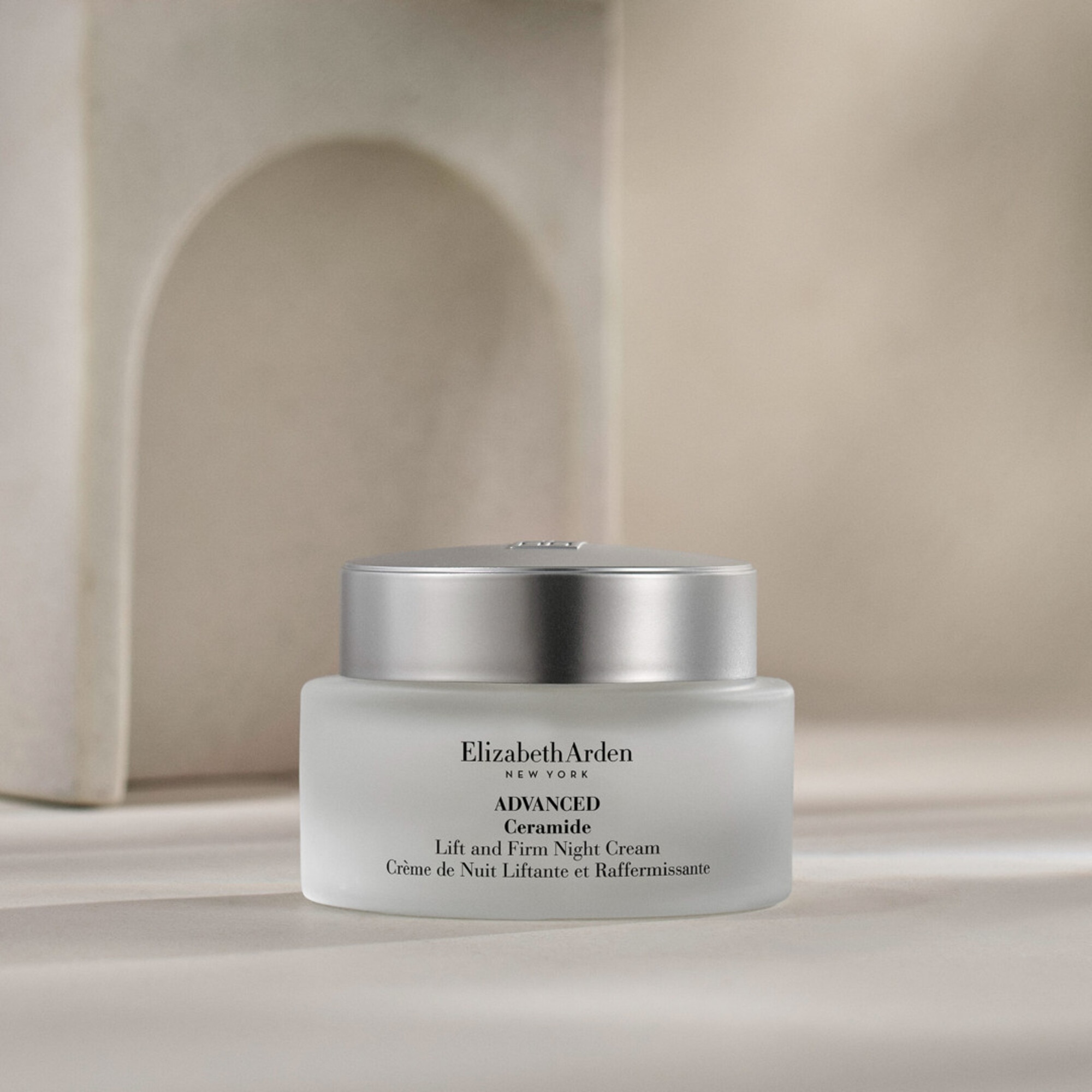 Liftingový a spevňujúci nočný krém