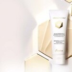 40 ML GUERLAIN ABEILLE ROYALE REPAIRING & YOUTH HAND BALM Krém na ruky  2 of 3 Krém na ruky