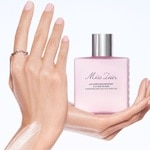 175 ML Dior MISS DIOR Hydratačné telové mlieko s ružovým voskom  4 of 4 Hydratačné telové mlieko s ružovým voskom