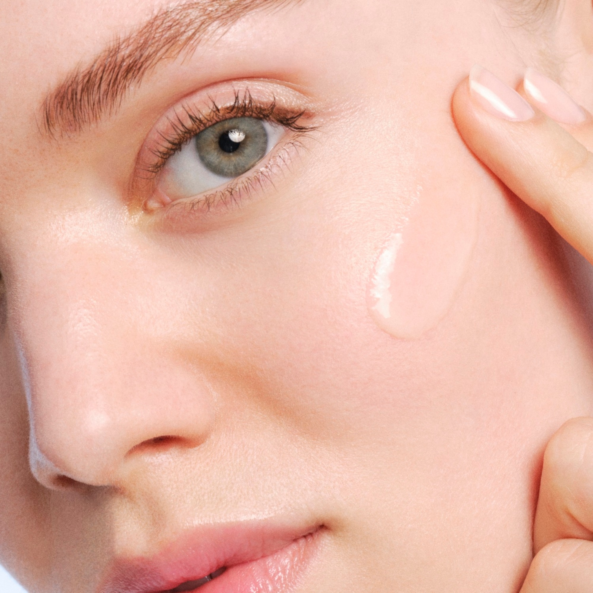 Rozjasňujúca emulzia