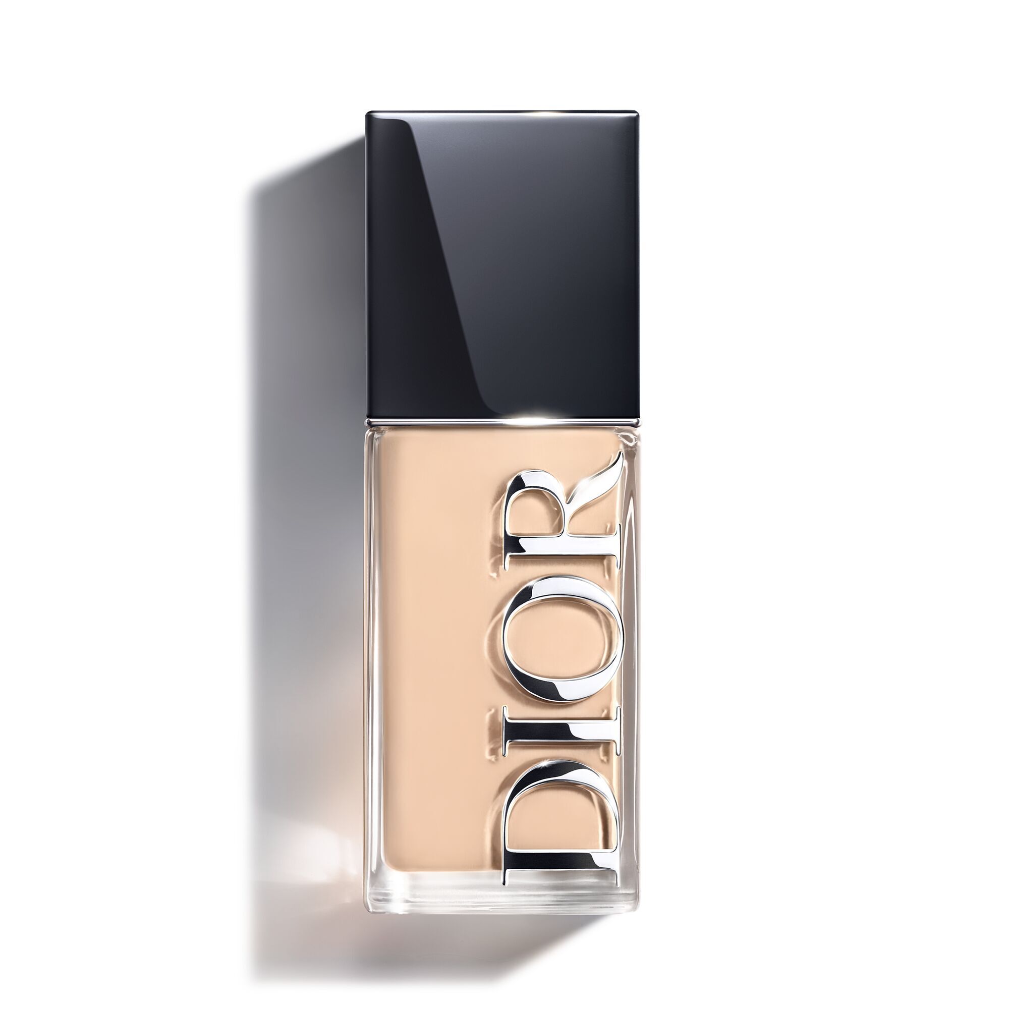  Dior DIOR FOREVER SKIN GLOW Rozjasňujúci make-up  Rozjasňujúci make-up