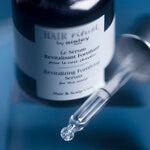 60 ML HAIR RITUEL BY SISLEY REVITALIZING FORTIFYING SERUM FOR THE SCALP Posilňujúce sérum pre vlasovú pokožku 4 of 4 Posilňujúce sérum pre vlasovú pokožku