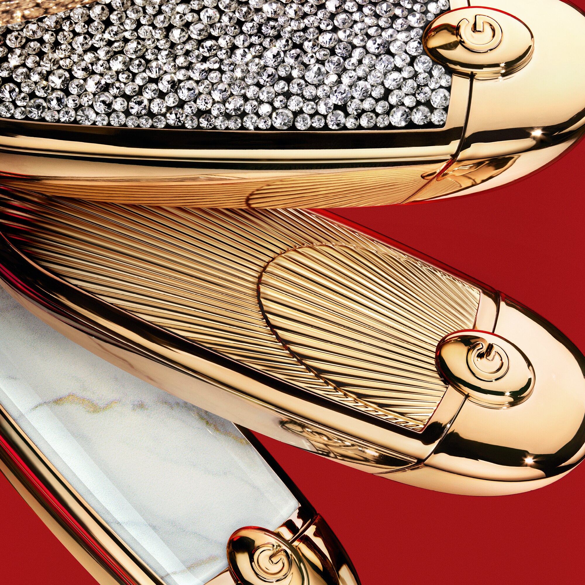 Puzdro na rúž s dvojitým zrkadielkom