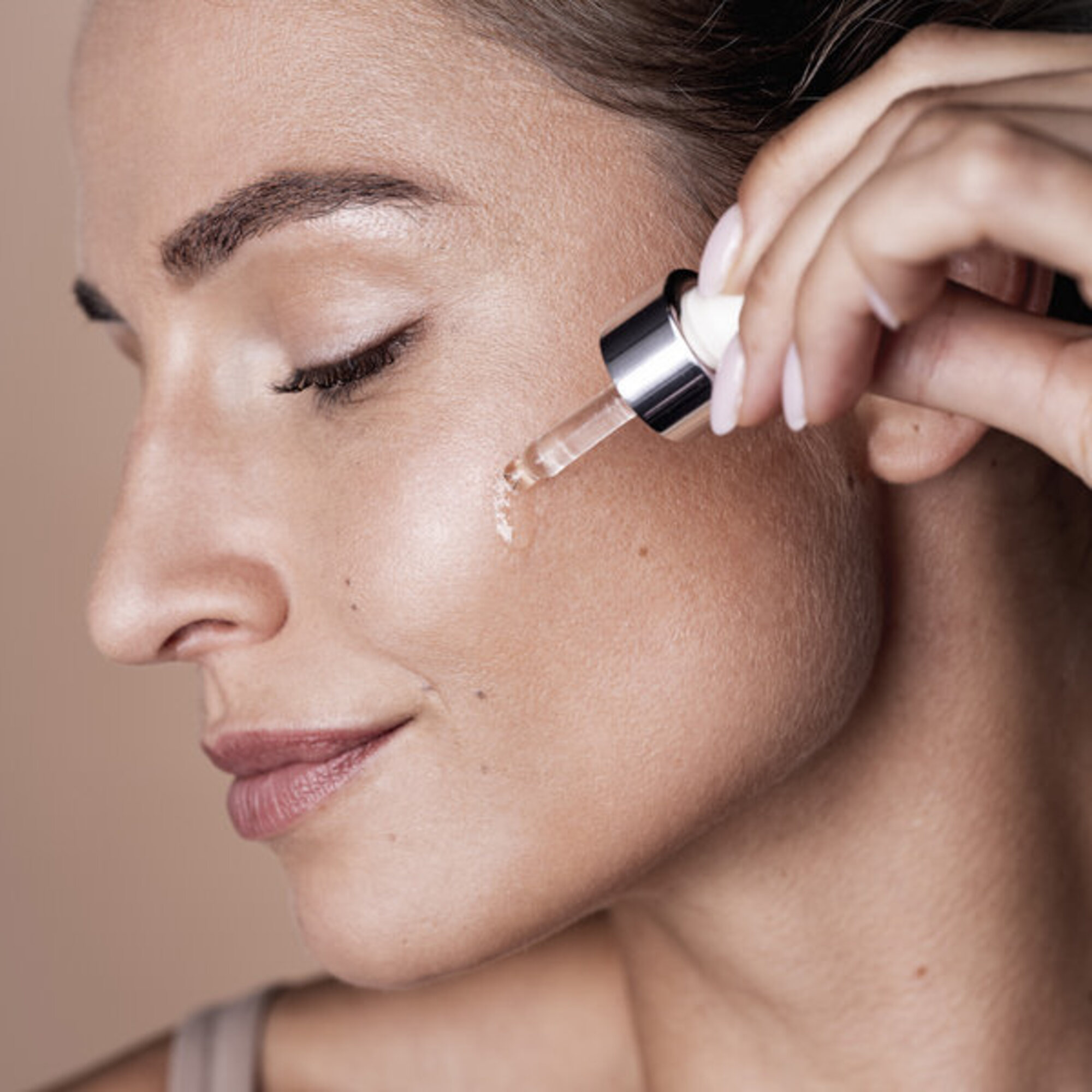 Koncentrovaná omladzujúca olejová starostlivosť