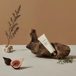 50 ML HUE_CALM VEGAN RELIEF HAND CREAM Hydratačný krém na suché ruky  2 of 2 Hydratačný krém na suché ruky