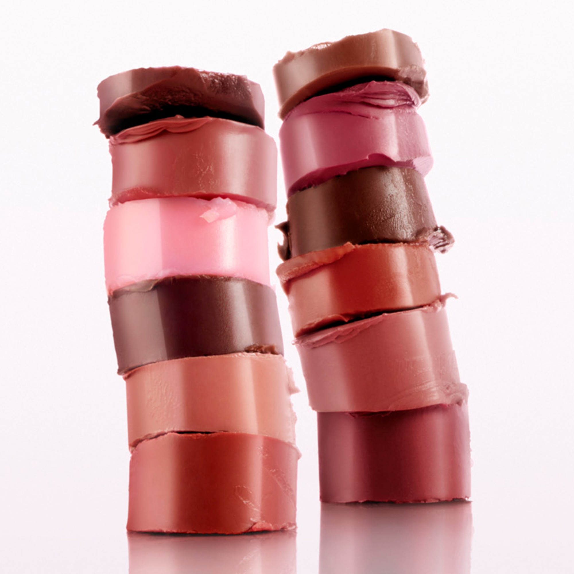 Lancôme LIP IDÔLE BUTTERGLOW Balzam na pery s jemným leskom 1 of 3