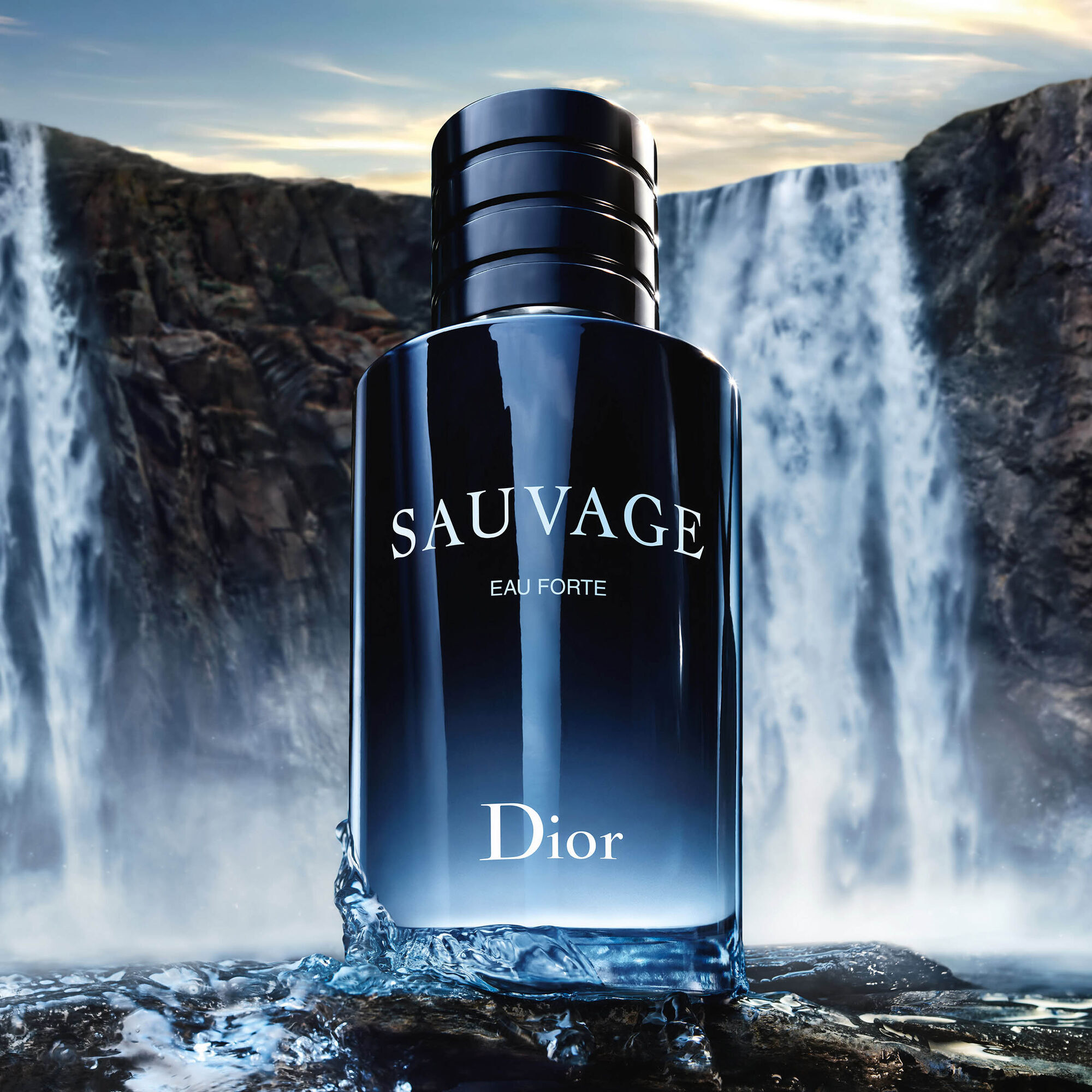 100 ML Dior SAUVAGE Eau Forte parfém 1 of 4