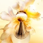30 ML Dior J'ADORE Parfumovaná voda  2 of 3 Parfumovaná voda