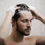 200 ML HAIR RITUEL BY SISLEY REVITALIZING SMOOTHING SHAMPOO WITH MACADAMIA OIL Uhladzujúci šampón 6 of 8 Uhladzujúci šampón