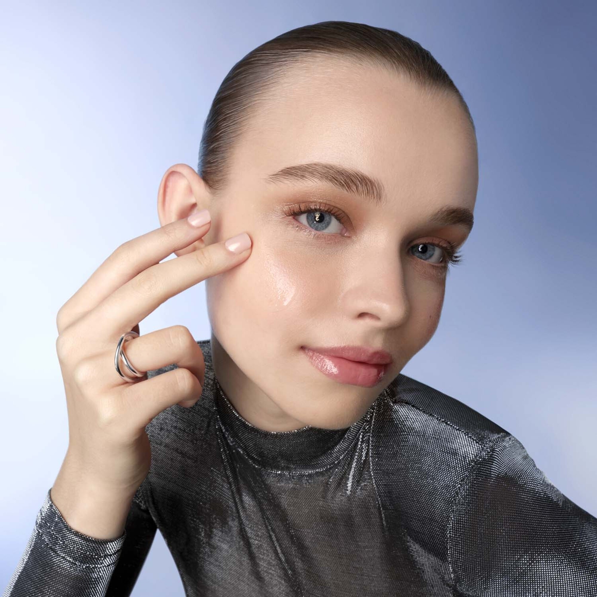 Regeneračné a omladzujúce sérum