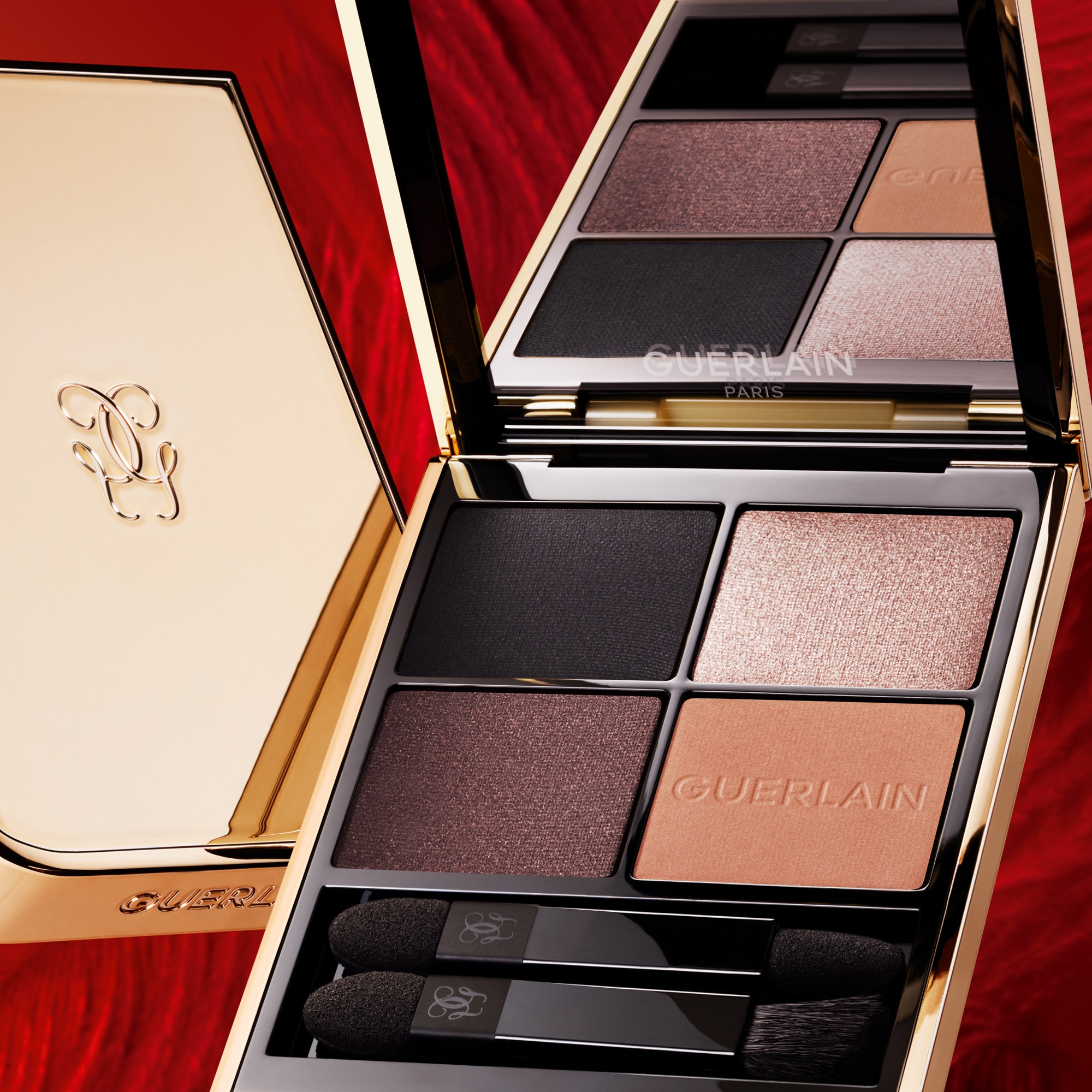 Paletka štyroch očných tieňov