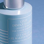 120 ML SISLEY EYE AND LIP GEL MAKE-UP REMOVER Čistiaci a odličovací pleťový gél 2 of 3 Čistiaci a odličovací pleťový gél
