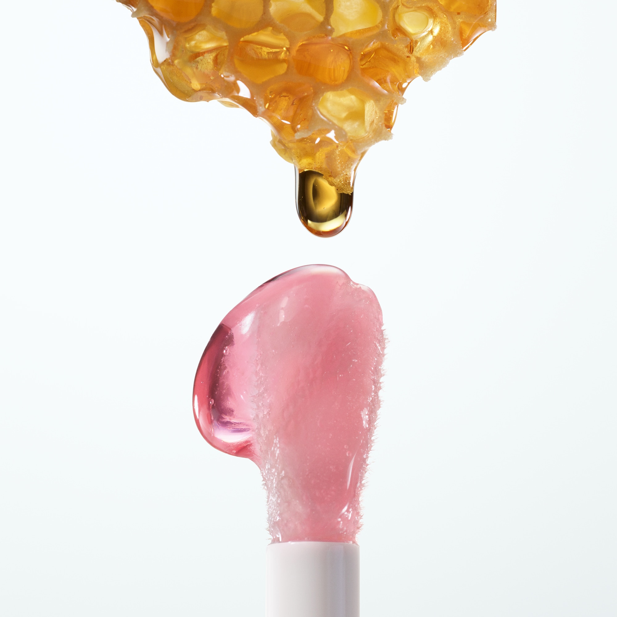 Olej na tónovanie pier s medom