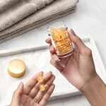 30 KS Elizabeth Arden ADVANCED CERAMIDE LIGHT CAPSULES STRENGTHENING & REFINING SERUM Sérum  3 of 4 Sérum