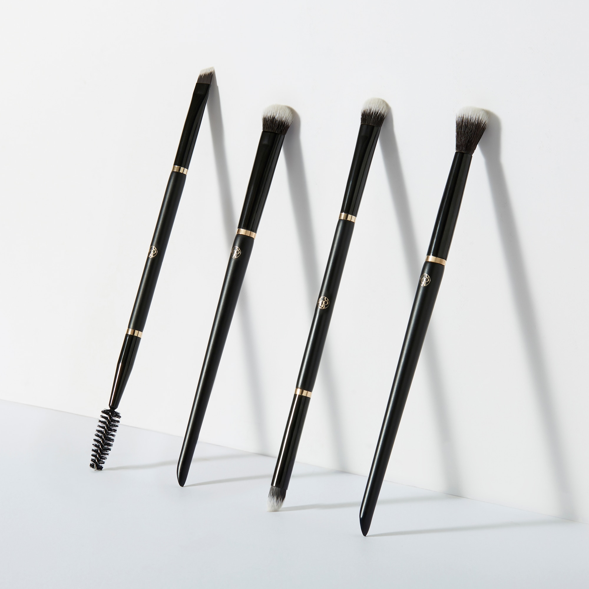 Štetec na očné tiene