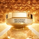 50 ML GUERLAIN ABEILLE ROYALE HONEY TREATMENT DAY CREAM Denný krém  2 of 4 Denný krém