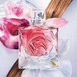 30 ML Lancôme LA VIE EST BELLE ROSE EXTRAORDINAIRE Parfumovaná voda  2 of 3 Parfumovaná voda