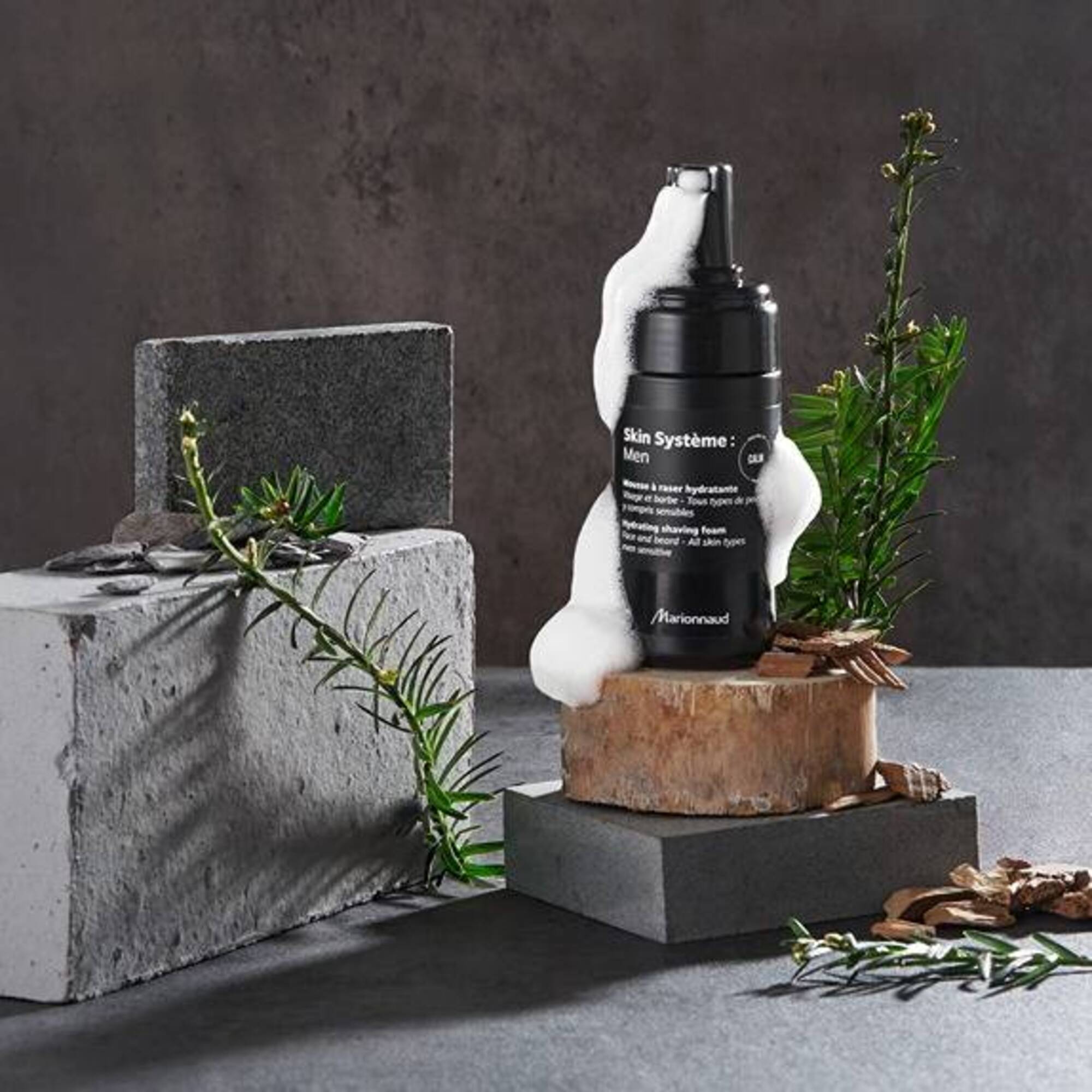 Hydratačná pena na holenie