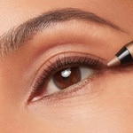  ESTÉE LAUDER SMOKE AND BRIGHTEN KAJAL EYELINER DUO Kajalová ceruzka na oči  3 of 3 Kajalová ceruzka na oči