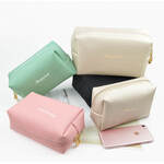 CORVENTIVE COSMETIC BAG Kozmetická taška 2 of 2 Kozmetická taška